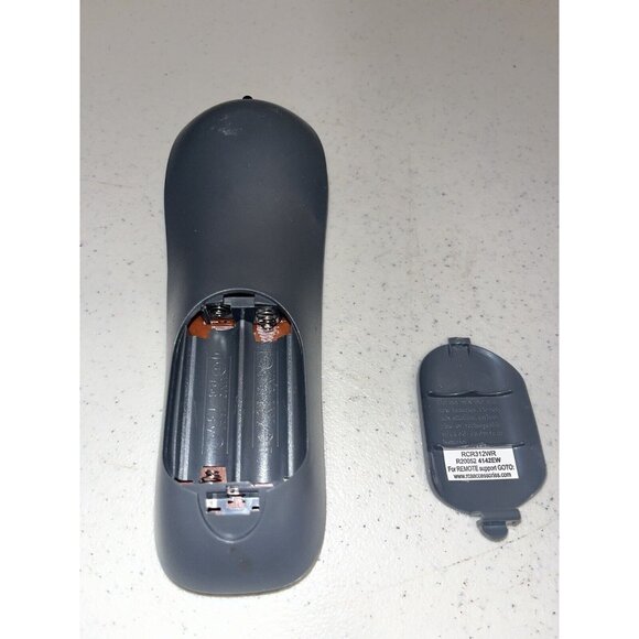 RCA RCR312WR TV Satellite DVD VCR Universal Remote Control - Picture 6 of 8